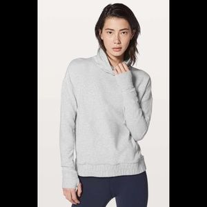 Lululemon Stress Less Pullover Size 6